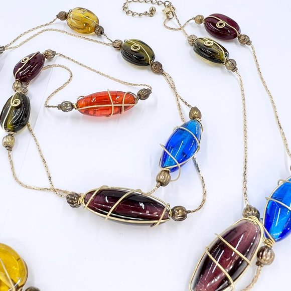 NWOT - Stunning Wire Wrapped Glass Bead Gold Tone Single Strand 58” Necklace - Picture 4 of 7